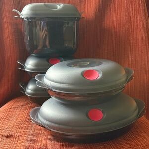 Tupperware Microwave Cook & serve Set